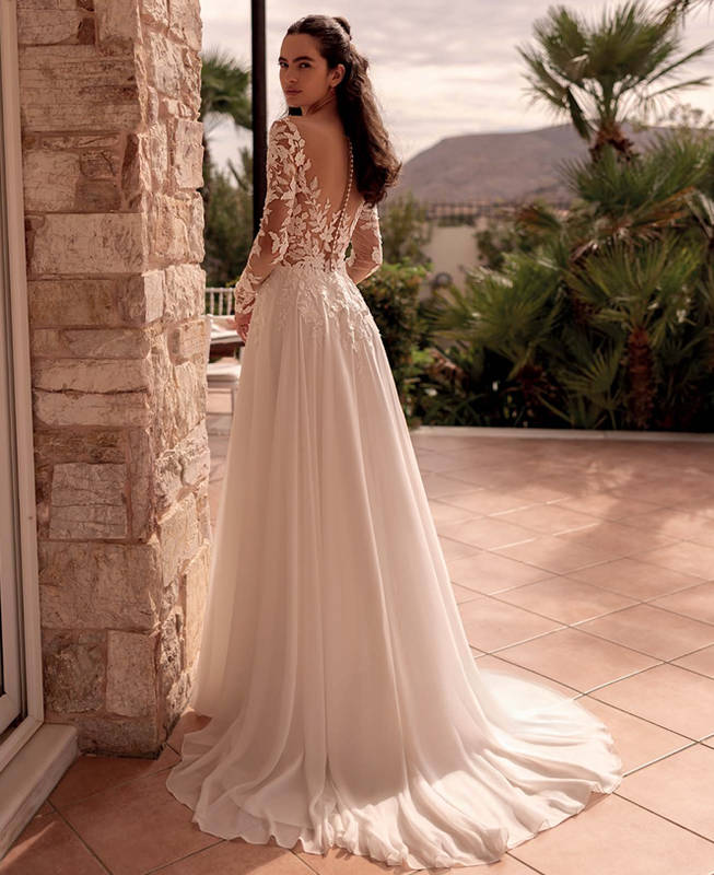 vestido largo de novia Demetrios